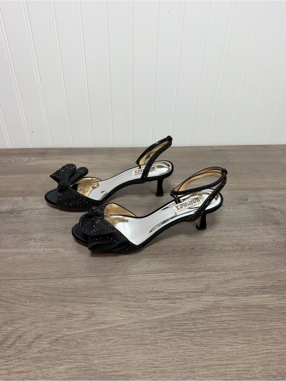 Brand new Badgley Mischka Remi statement kitten heels in black Size 8 - Picture 2 of 9